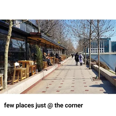 아파트 2 In Center