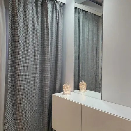 2 In Center Διαμέρισμα