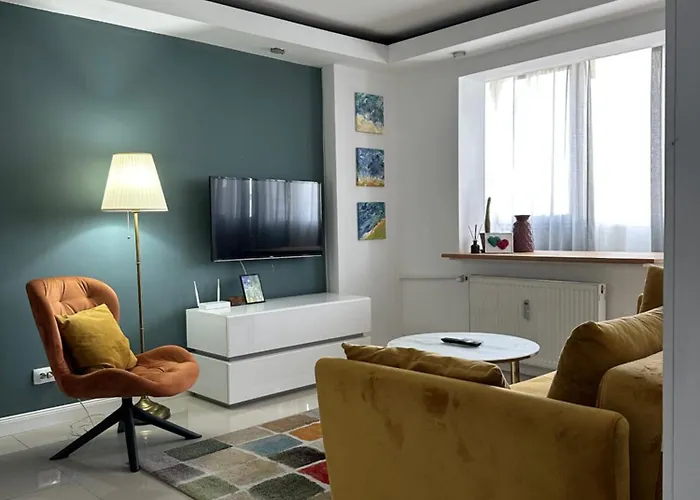 2 In Center Apartment Bucharest