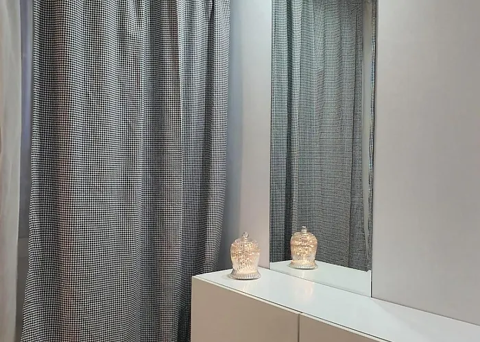 2 In Center Διαμέρισμα